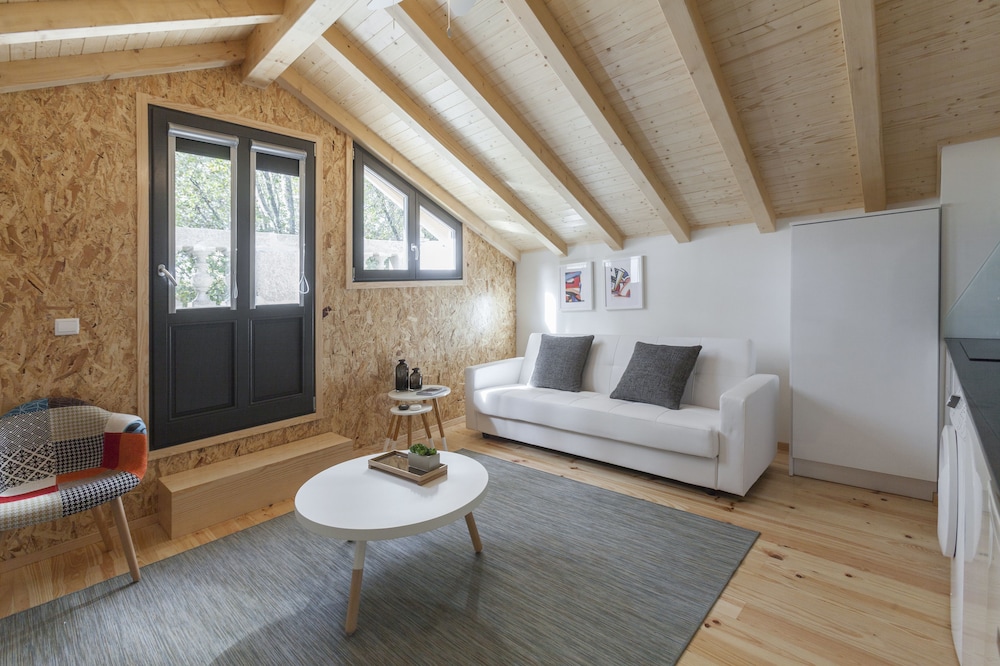 Standard Loft, Balcony, City View
