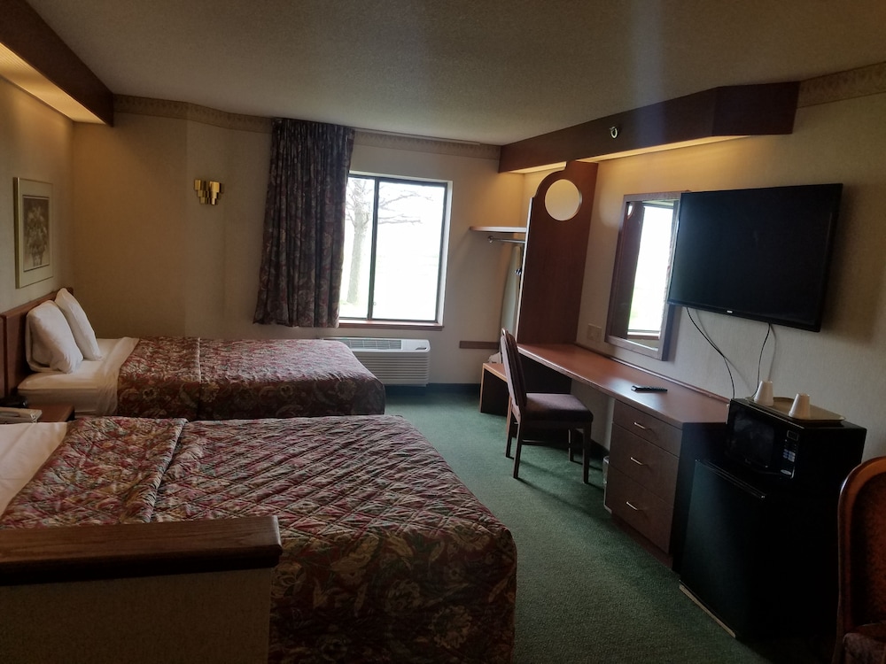 Deluxe Room, 2 Queen Beds photo 3