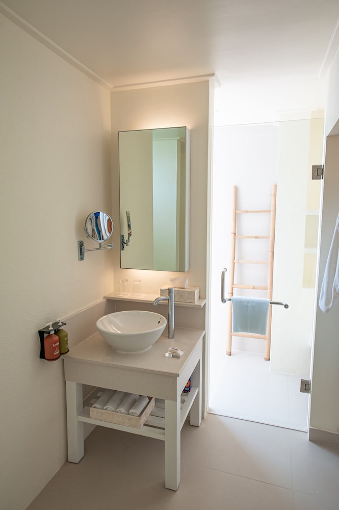Villa, 3 Bedrooms (Beach, Pool) - Photo 14