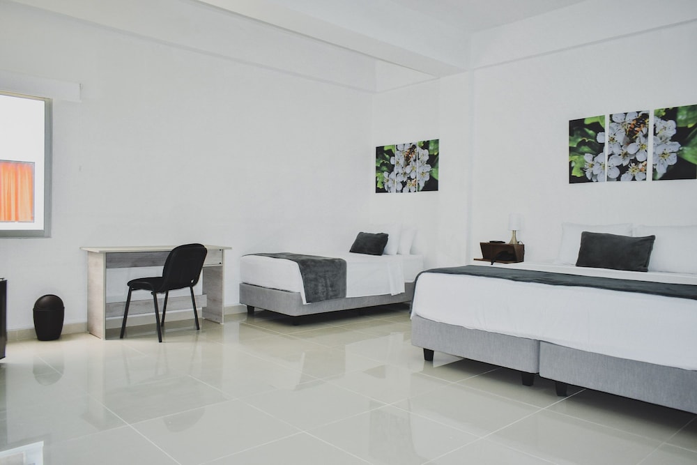 Standard Triple Room photo 3