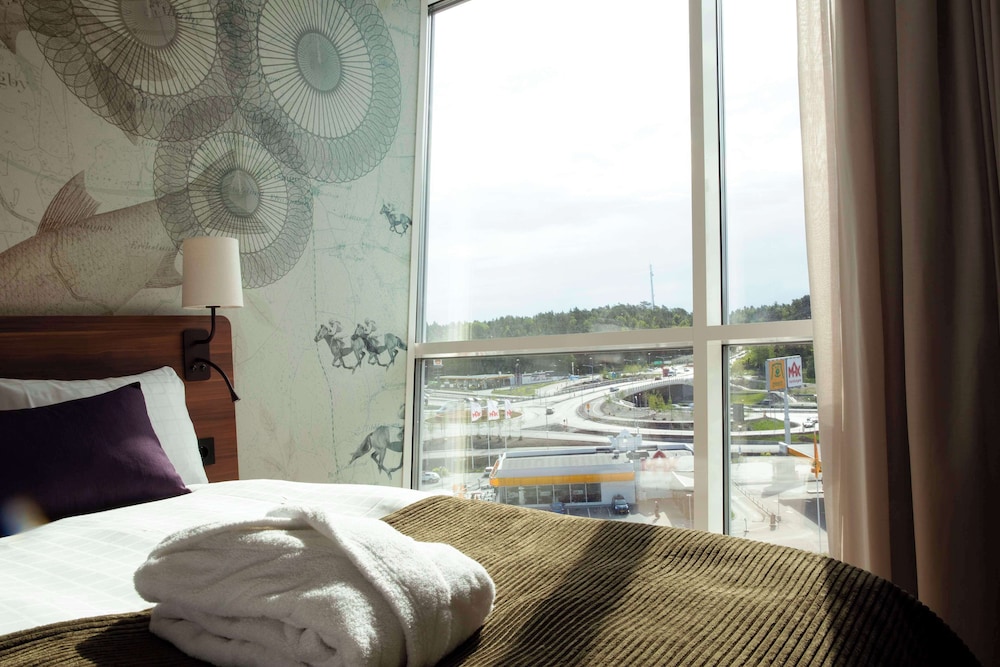 Superior Room, Multiple Beds - Photo 3