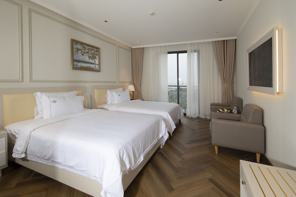 Deluxe Twin Room, Hill View - Photo 5