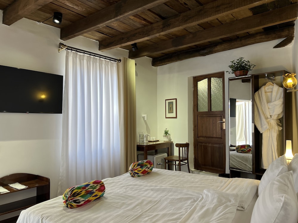 Design Double or Twin Room photo 2