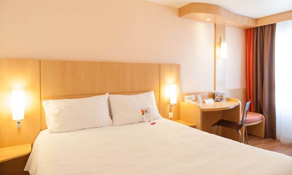 Standard Room, 1 Double Bed - Photo 4