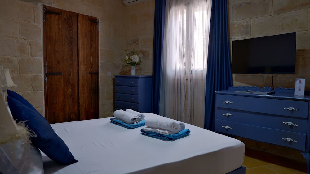 Comfort Triple Room, 2 Bedrooms photo 1