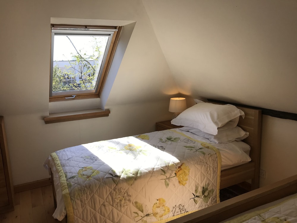Cottage, 2 Bedrooms photo 3