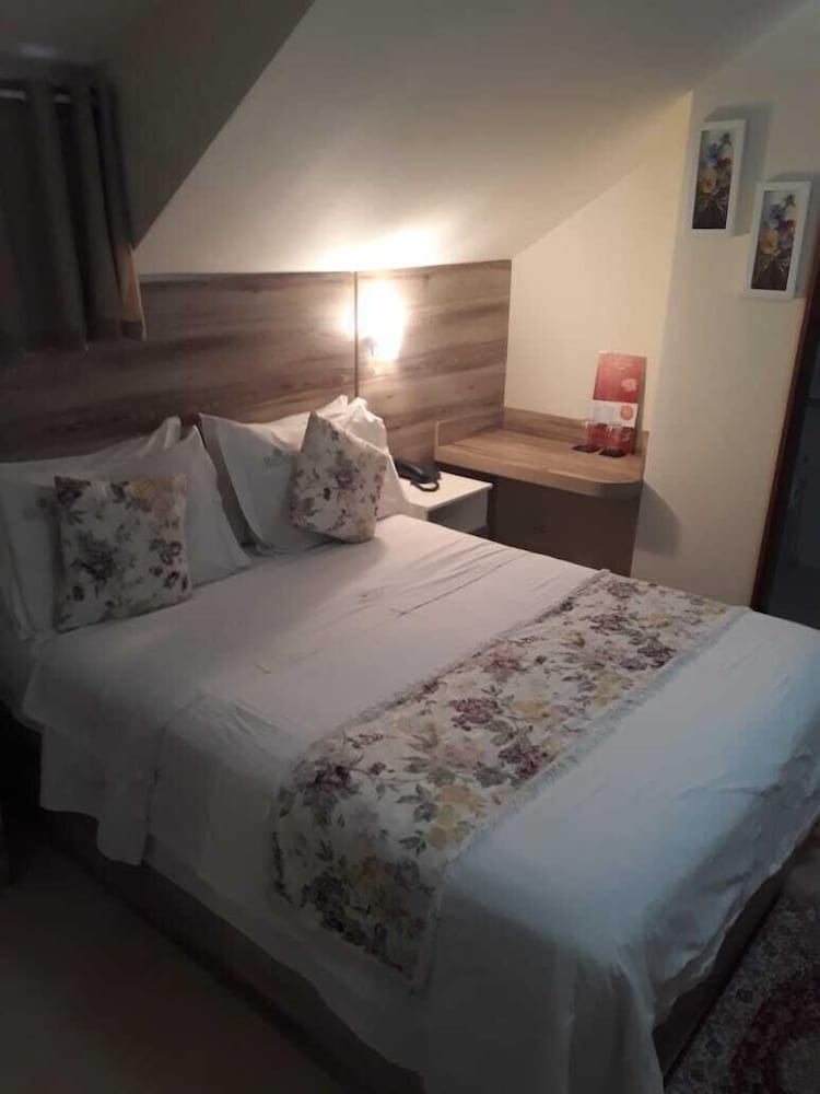Economy Quadruple Room