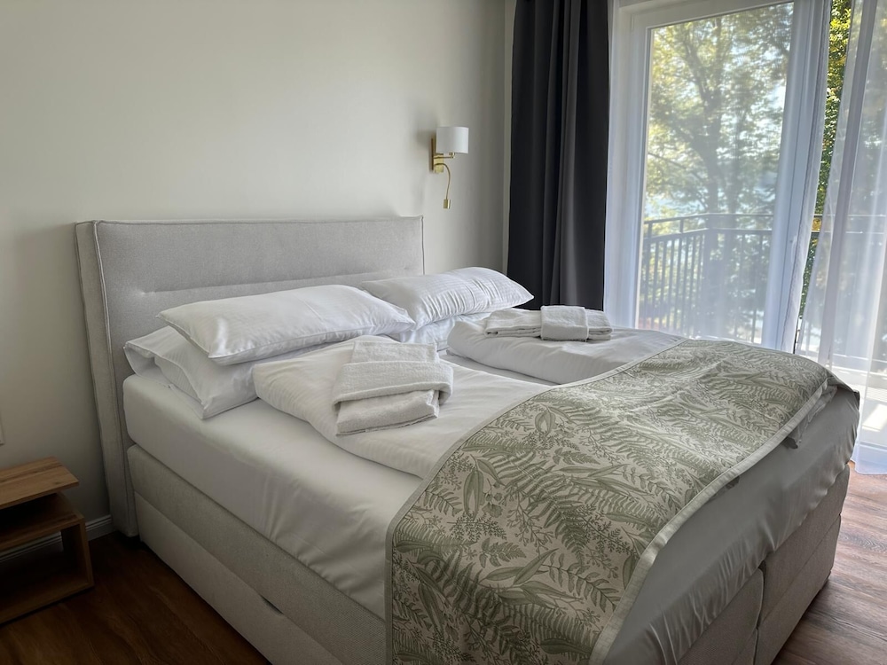 Double Room - Photo 2
