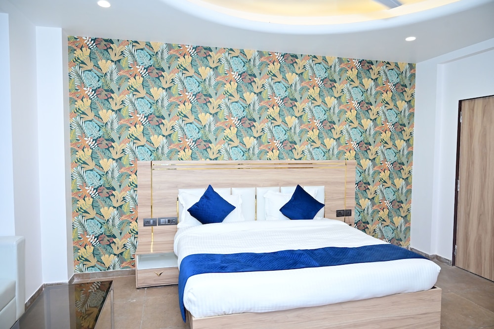 Junior Suite - Photo 11