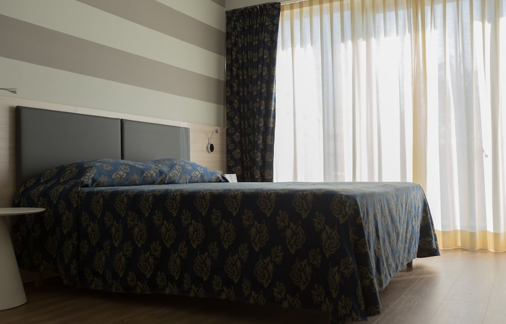 Superior Double Room, Balcony photo 3