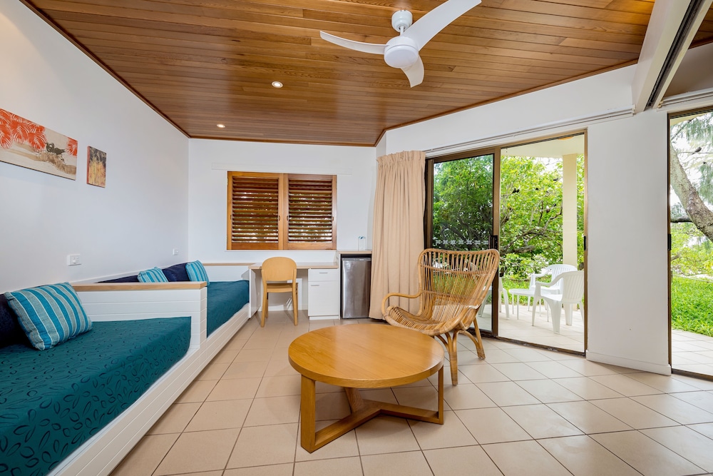 Beachside Room photo 3