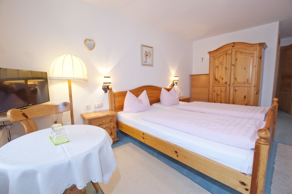 Classic Double Room photo 3