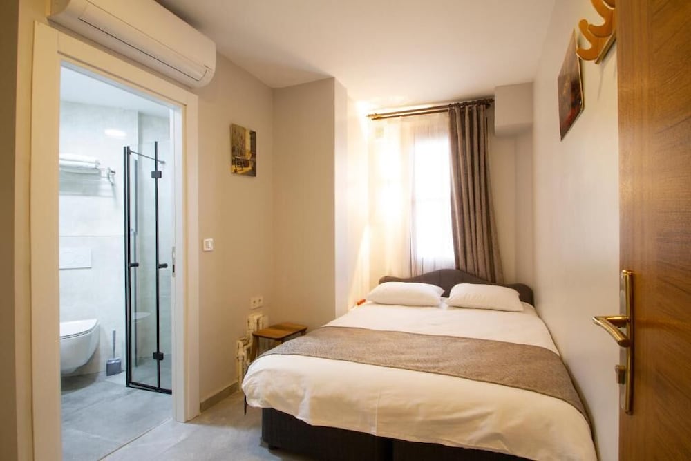 Classic Double Room photo 1