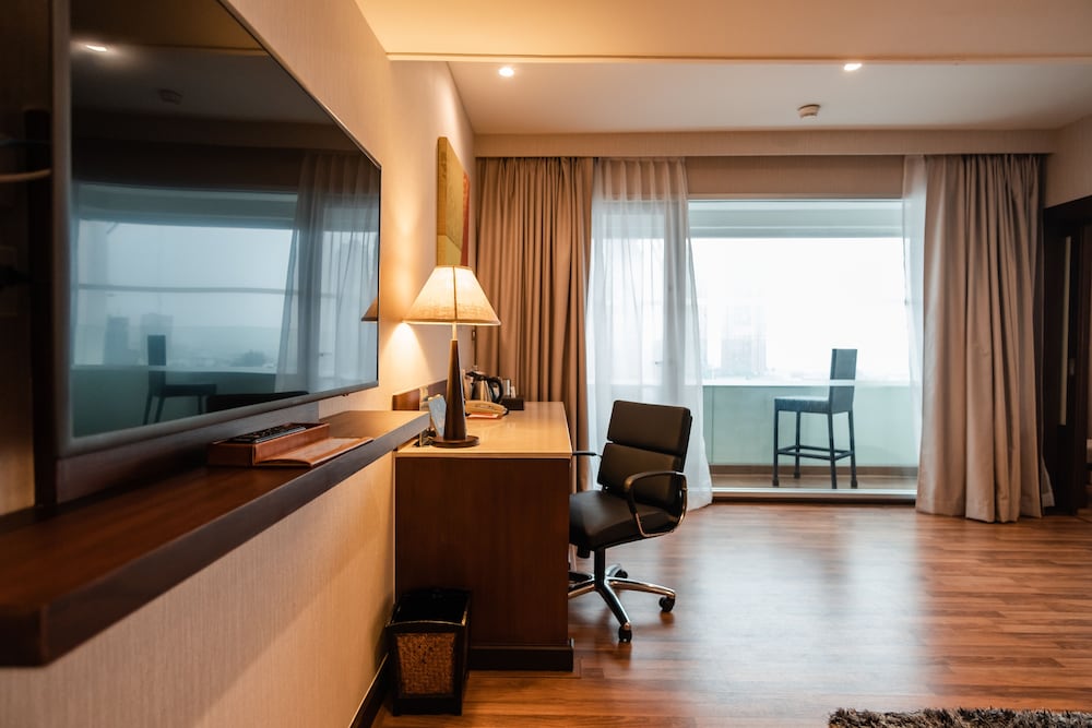 Suite, 2 Twin Beds, Balcony, River View photo 3