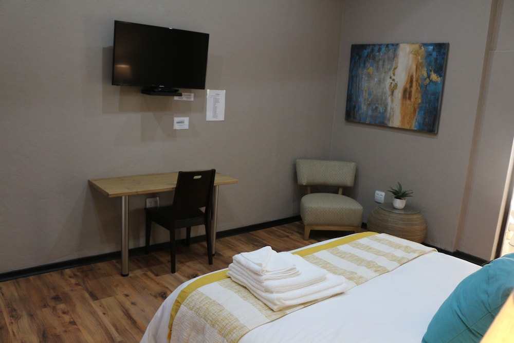 Deluxe Double Room photo 3