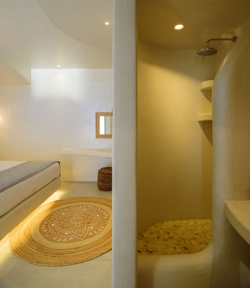 Standard Double Room - Photo 19