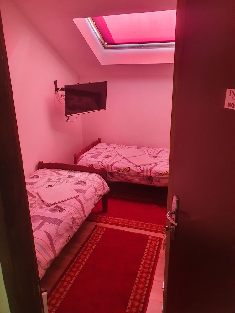 Classic Double or Twin Room, 2 Twin Beds