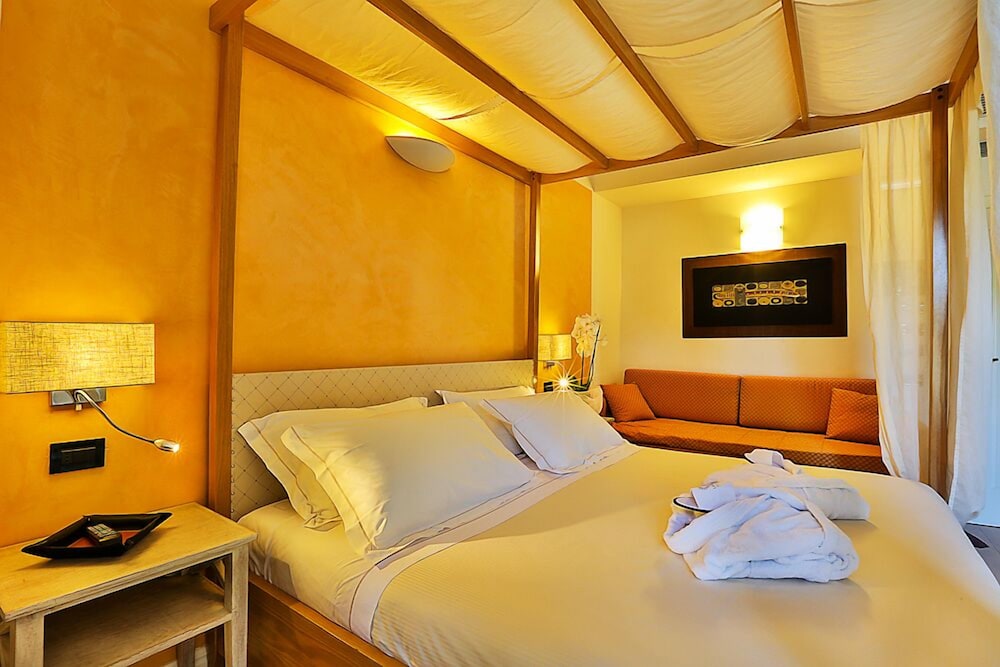 Superior Double or Twin Room - Photo 2