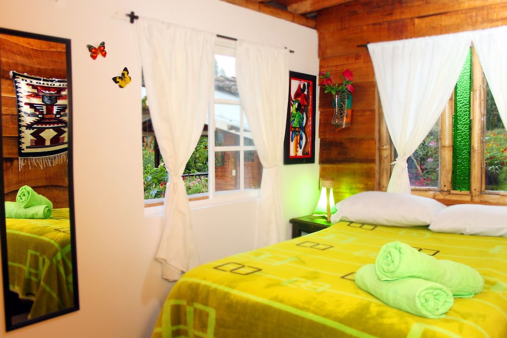 Family Room, 1 Bedroom, Private Bathroom, Mountainside photo 1