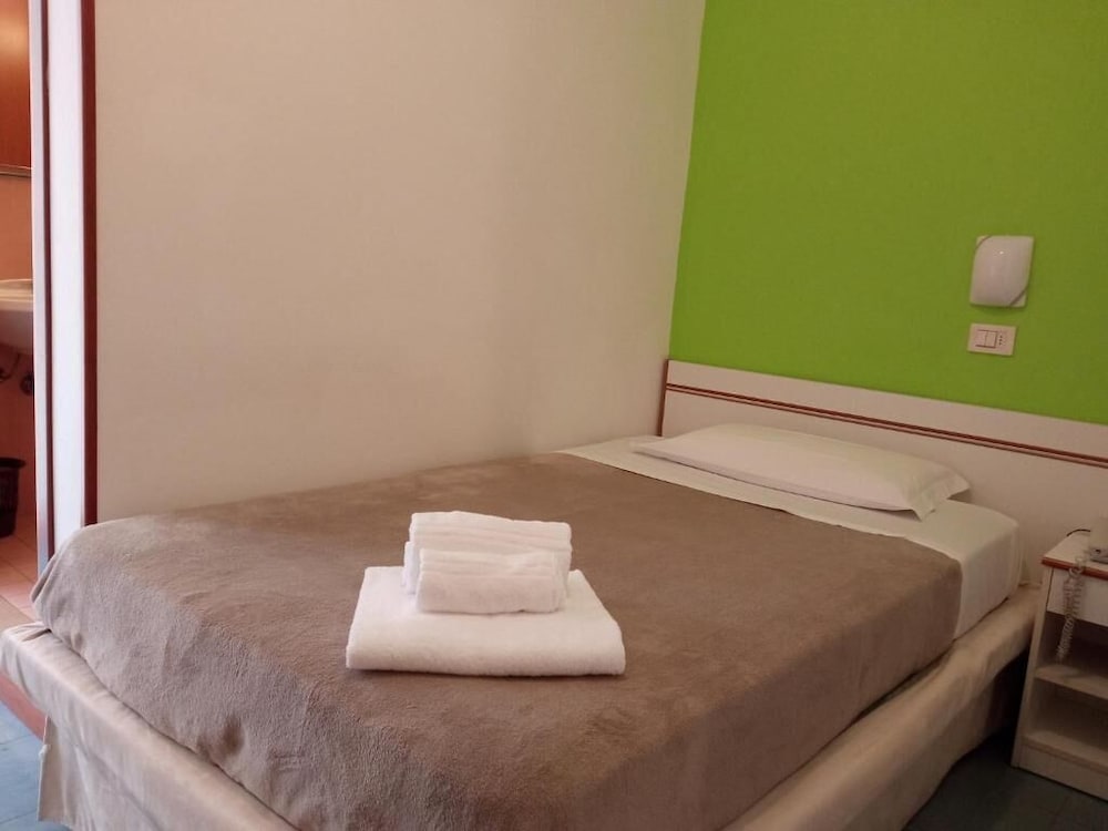 Economy Double Room Single Use