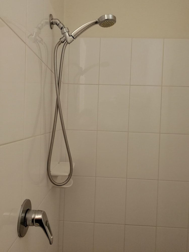 Queen and Single Room photo 2