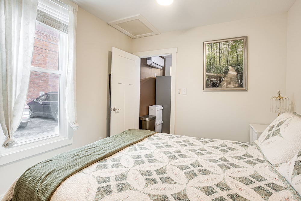 House (1 Bedroom) photo 3