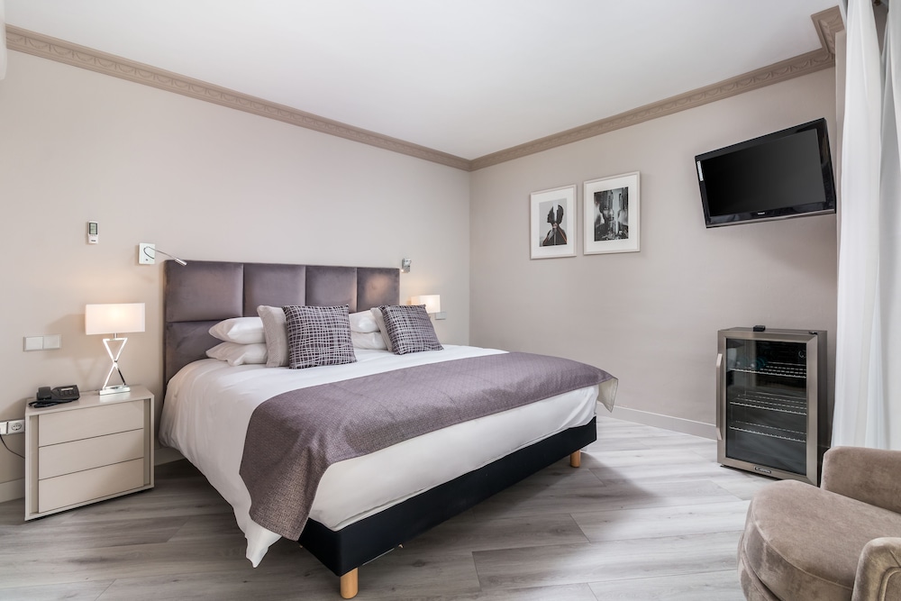 Deluxe Double Room (Paseo) photo 2