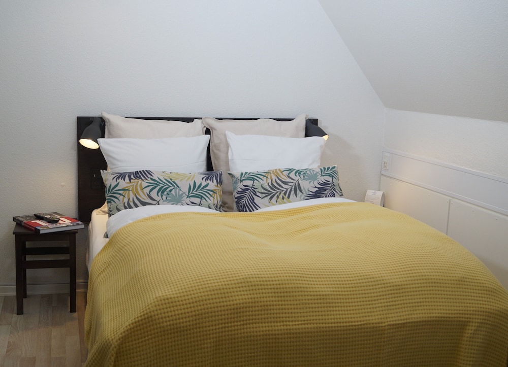 Classic Double Room (Bed 140 cm)