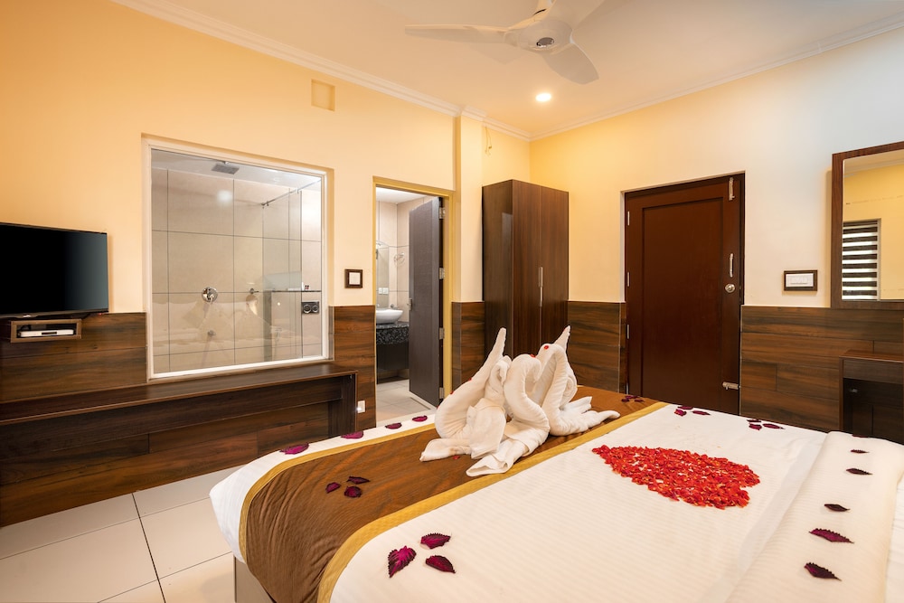 Honeymoon Room