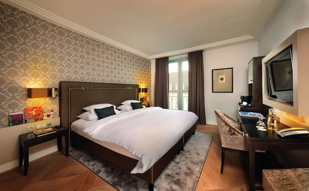 Classic Twin Room - Photo 2