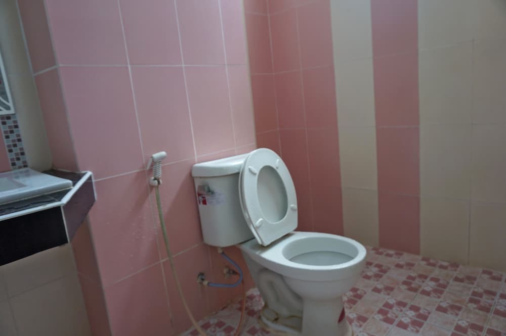 Standard Twin Room photo 2