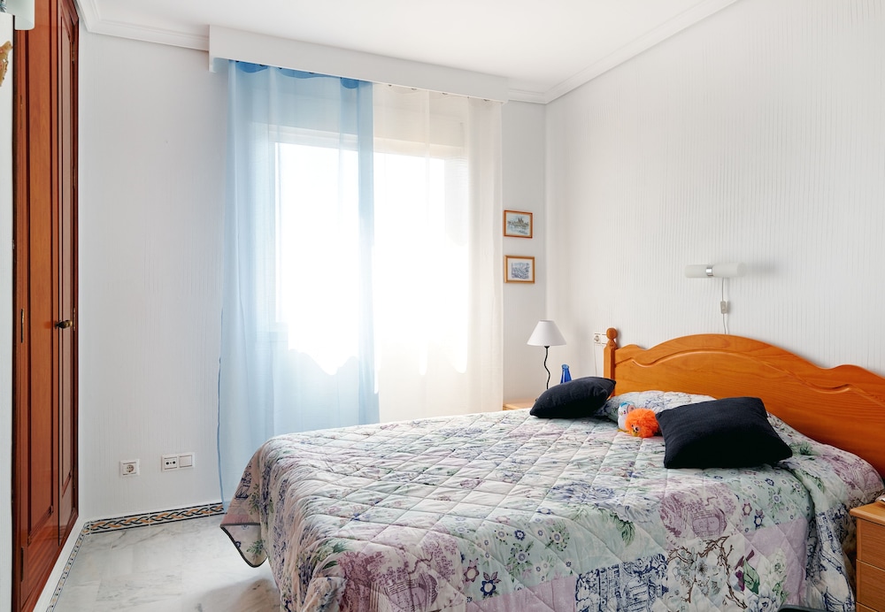 Apartamento, 3 habitaciones, terraza, vista al mar