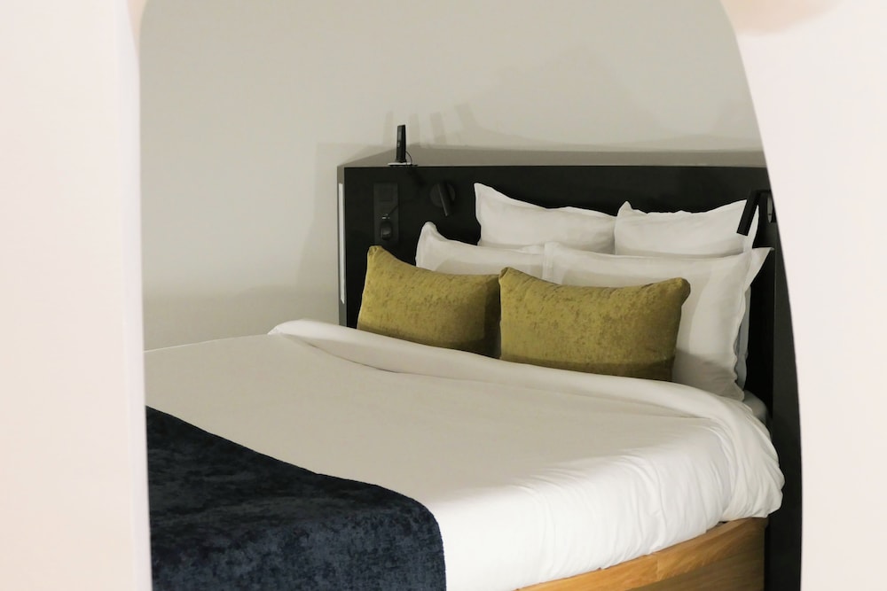 Lake Suite Igloo - Photo 7