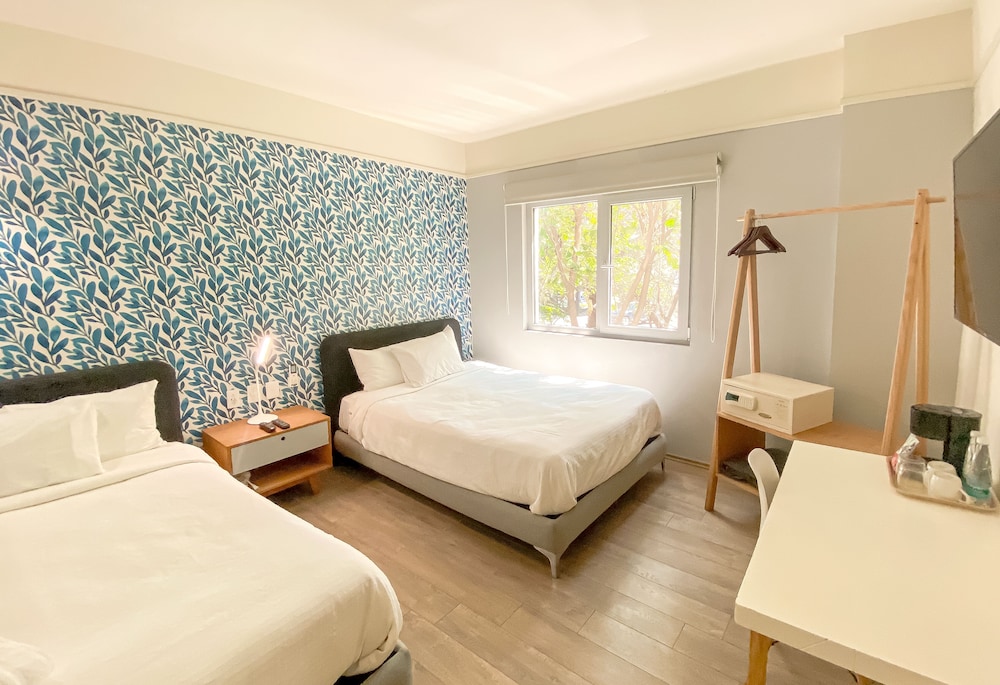 Double Room - Photo 7