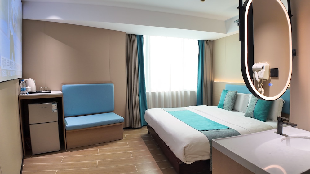Superior Single Room