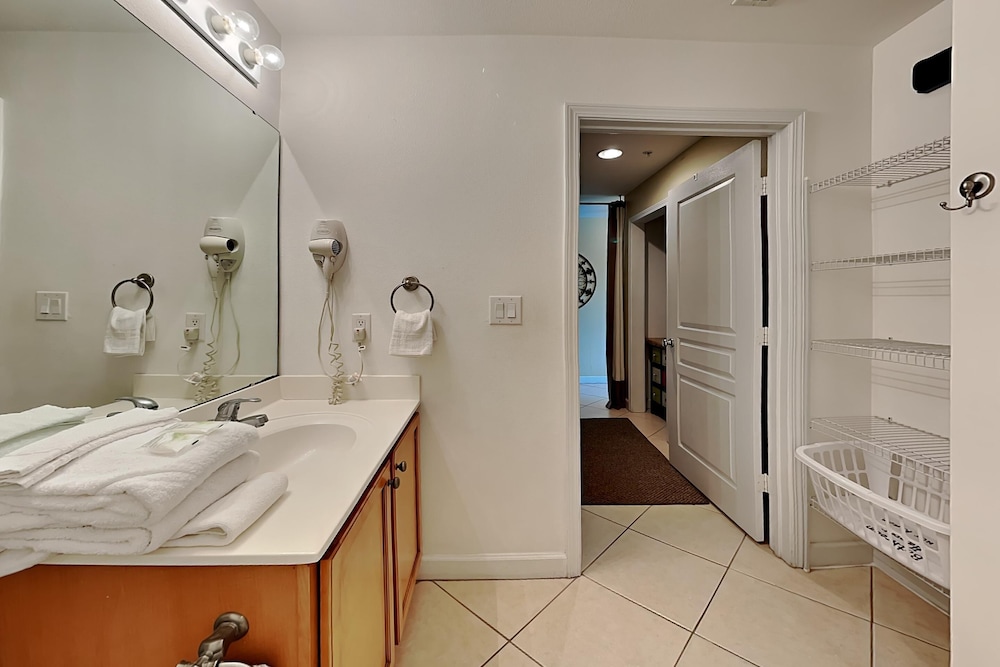 Condo, Multiple Beds, Balcony, Pool View (#204 - No Pets Allowed) photo 2