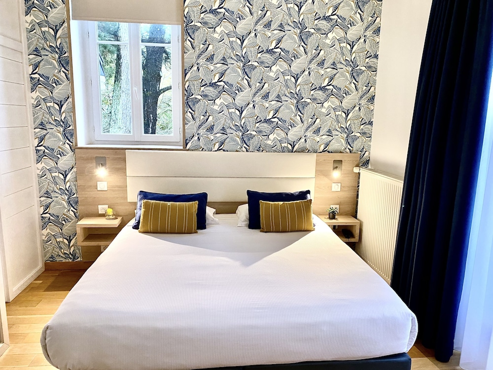 Superior Double Room - Photo 3