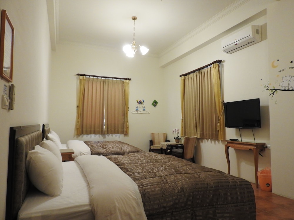 Quadruple Room photo 1