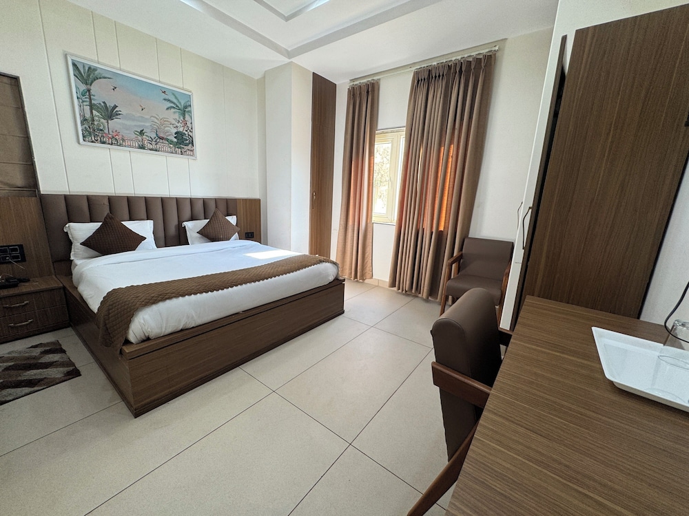 Double Room, City View