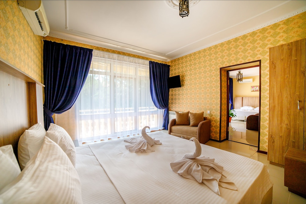 Suite, City View photo 3