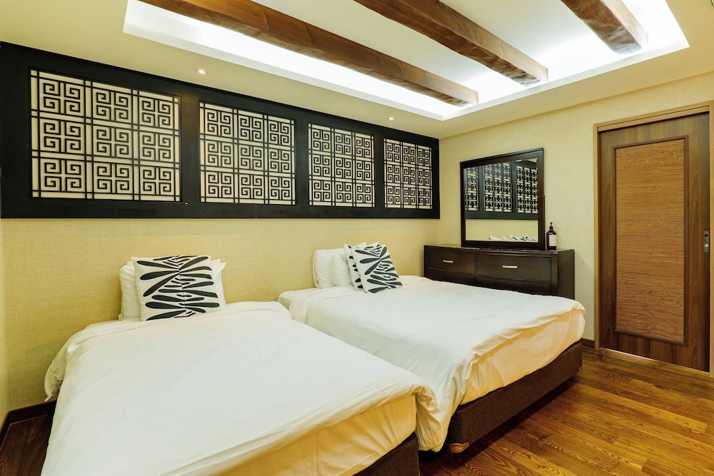 Ocean Suite Double photo 2