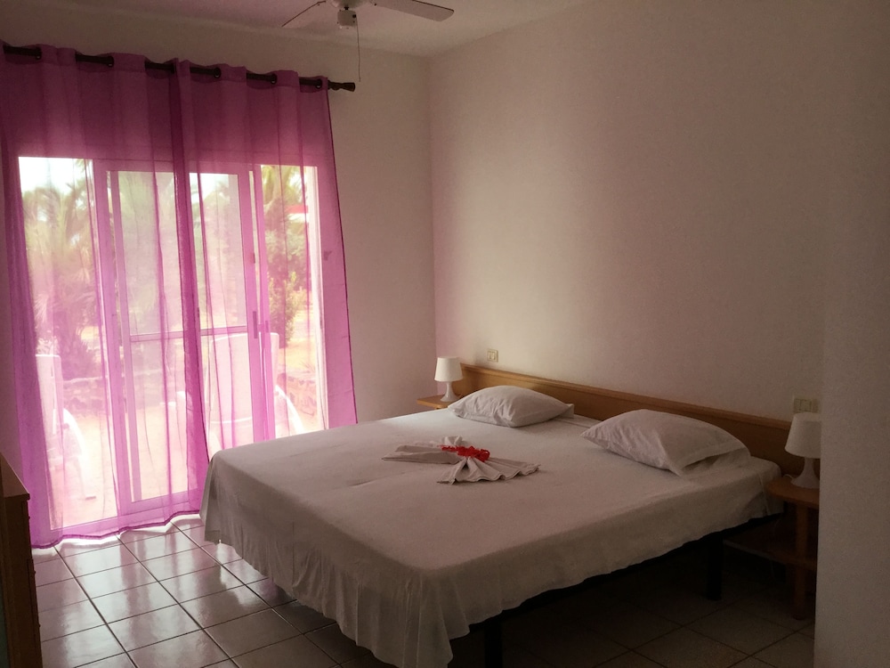 Suite, Beach View photo 3