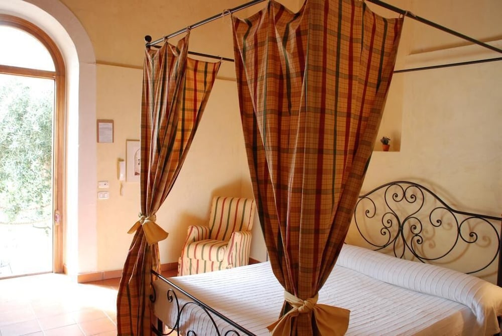 Standard Double Room, Ensuite, Garden View (Camera Matrimoniale Stand) photo 2