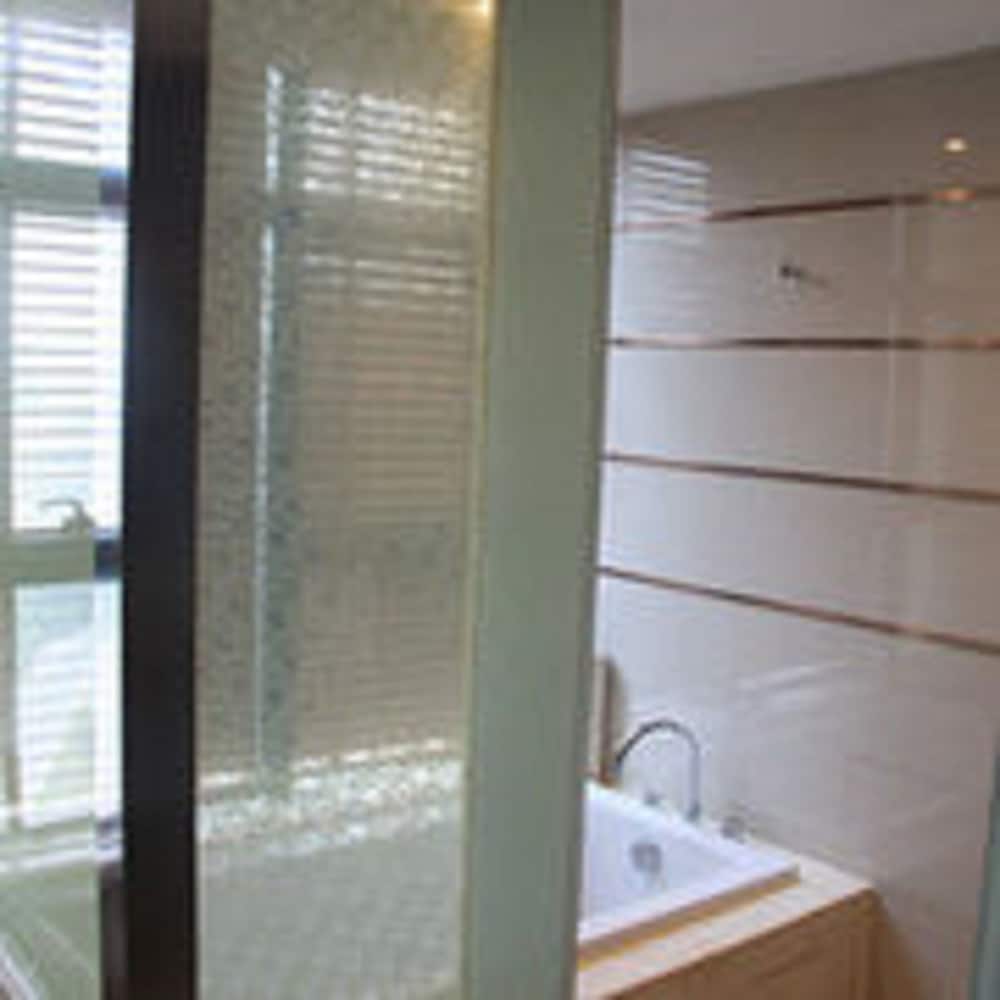 Standard Loft, 1 King Bed