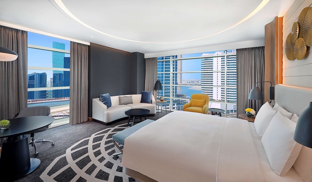CORNER ROOM With VIEW