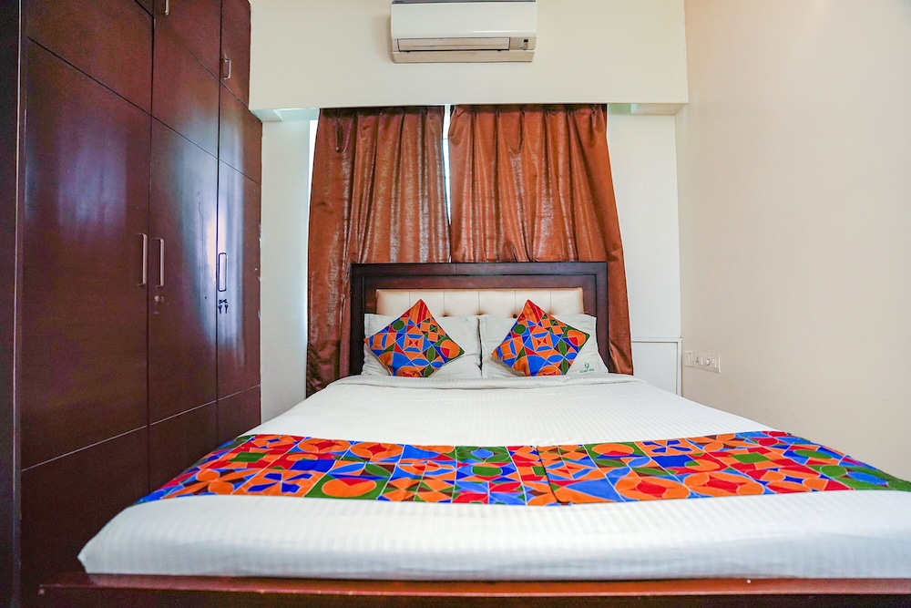 Deluxe Room - Photo 3