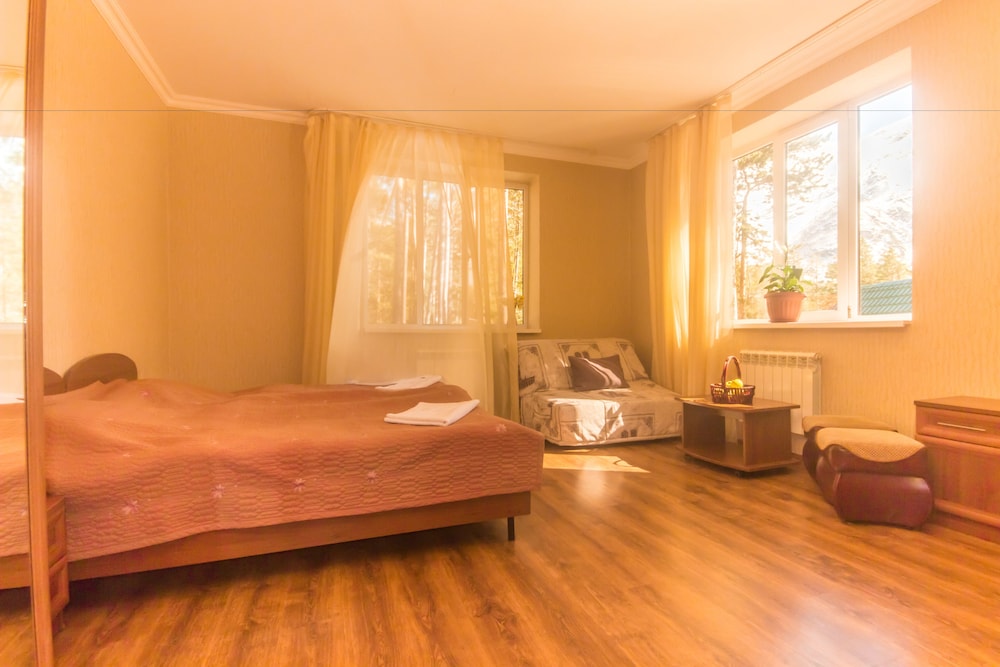 Standard Triple Room photo 1