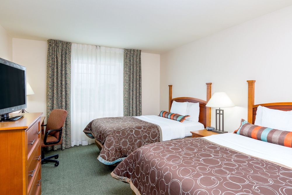 Suite, 2 Bedrooms, Accessible, Kitchen (Comm, Roll Shwr) photo 1
