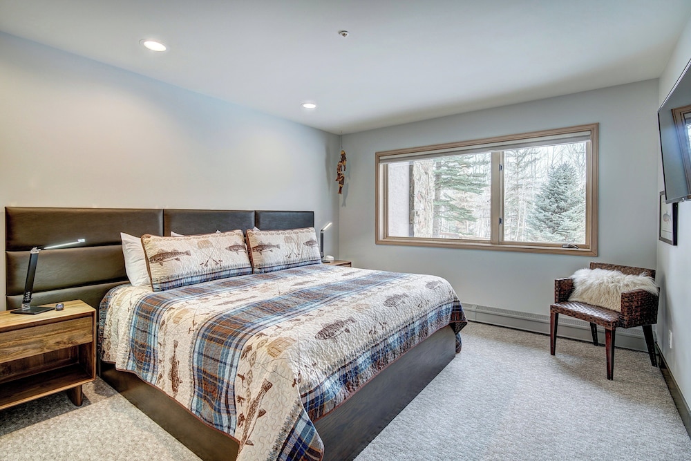 Premier Townhome, 3 Bedrooms photo 1