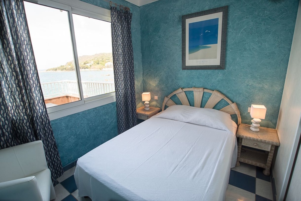 Apartment, 1 Bedroom, Terrace, Sea View photo 3